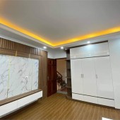 Bán nhà Thịnh Quang 7m ra ô tô, mới đẹp 38m2 x 5 tầng 5.2 tỷ